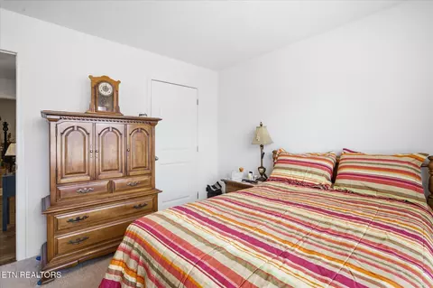 Bedroom - 1237 Cole Dr, Jefferson City, TN 37760 photo 5 of 6