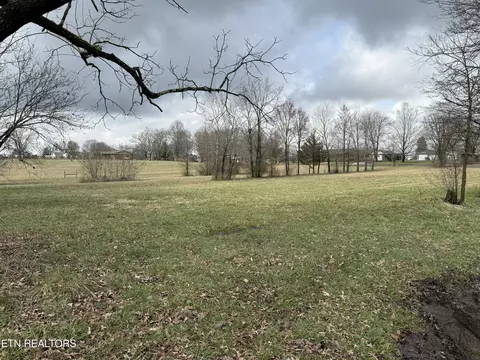 2919 E Lamar Alexander Pkwy, Maryville, TN 37804