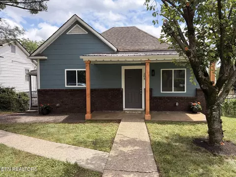 204 E Caldwell Ave, Knoxville, TN 37917