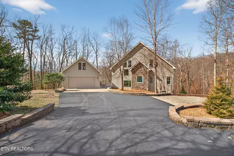 50 Poston Pl, Monterey, TN 38574