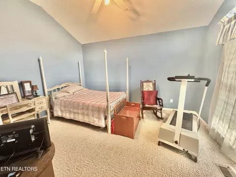 7805 Silverbridge Ct, Powell, TN 37849 photo 34