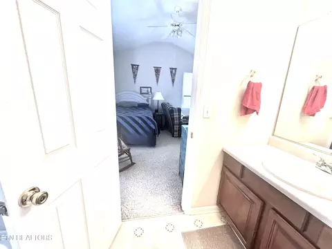 7805 Silverbridge Ct, Powell, TN 37849 photo 29