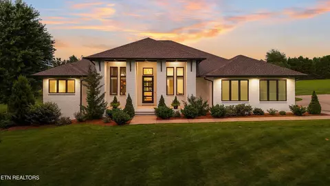 125 Cedar Ridge Ln, Crossville, TN 38555