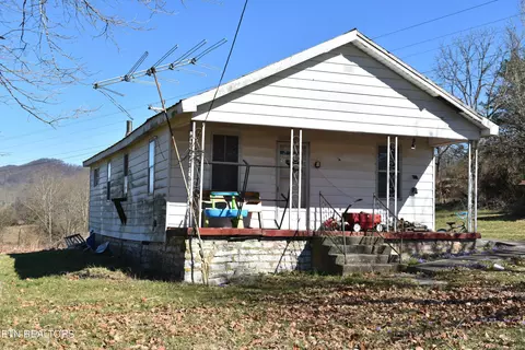 2645 Cedar Fork Rd, Tazewell, TN 37879