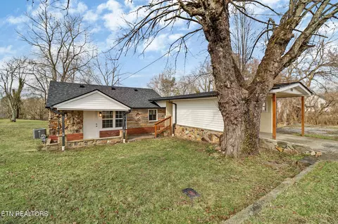 101 Dayton Ave, Crossville, TN 38555