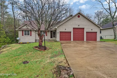 108 Kenwood Dr, Crossville, TN 38558