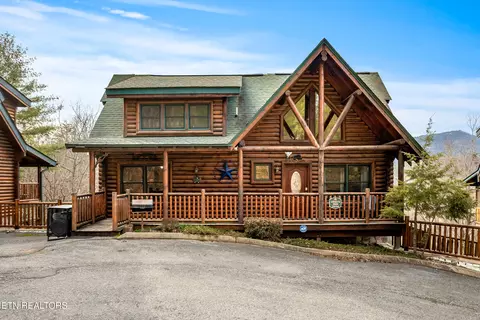 2214 Quiet Valley Way, Sevierville, TN 37862
