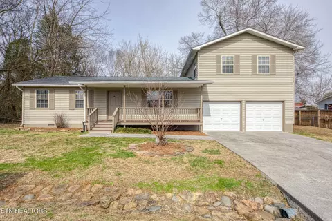 732 Smelcer St, Seymour, TN 37865