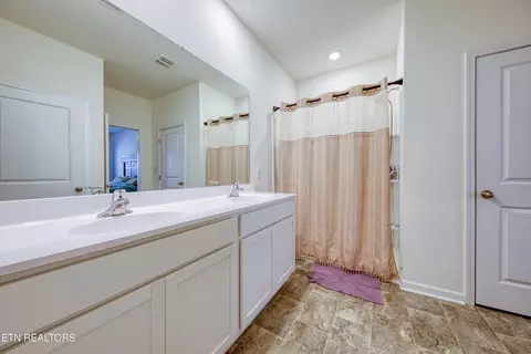 136 Ibis Loop, Oak Ridge, TN 37830 photo 16