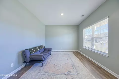 136 Ibis Loop, Oak Ridge, TN 37830 photo 3