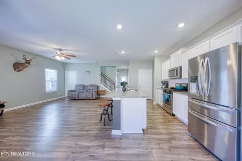 136 Ibis Loop, Oak Ridge, TN 37830 photo 9