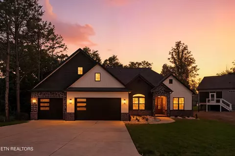155 Elokwa Way, Loudon, TN 37774