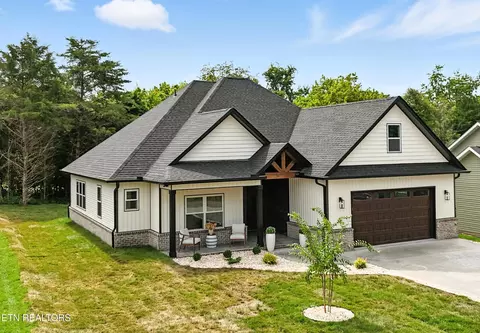 149 Gado Way, Loudon, TN 37774