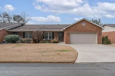 815 Stetson Dr, Maryville, TN 37801