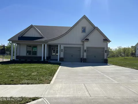 149 Limelight Ln, Lenoir City, TN 37772