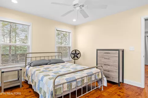 Bedroom - 194 Cold Springs Trce, Townsend, TN 37882 photo 3 of 6