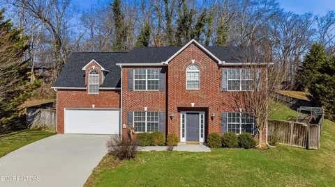 1507 Caribou Ln, Knoxville, TN 37931