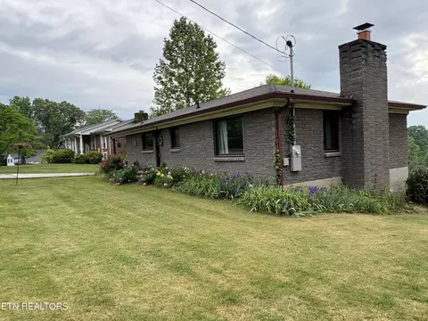 826 Patton Ferry Rd, Kingston, TN 37763