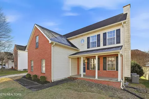 10160 Rockbrook Dr, Knoxville, TN 37931