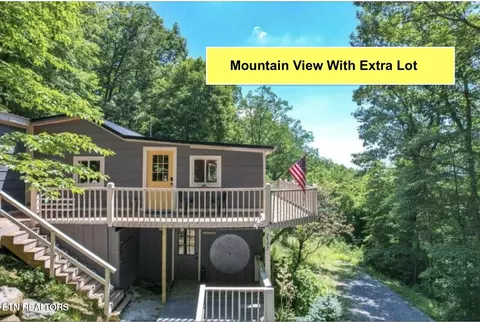 2592 Bluff Mountain Rd, Pigeon Forge, TN 37876