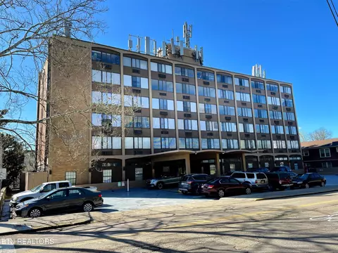 1700 Clinch Ave #307, Knoxville, TN 37916