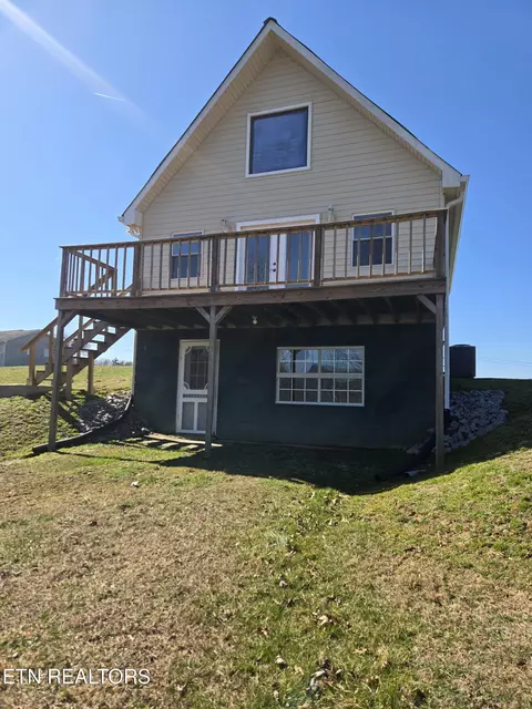112 Daisy Ln, Wartburg, TN 37887