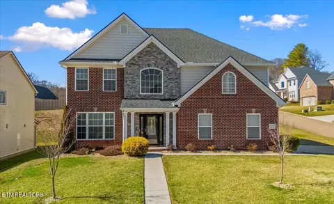 1455 Mossy Rock Ln, Knoxville, TN 37922