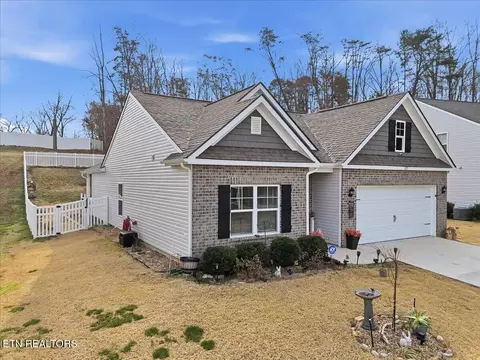 125 Colts Tr, Maryville, TN 37803