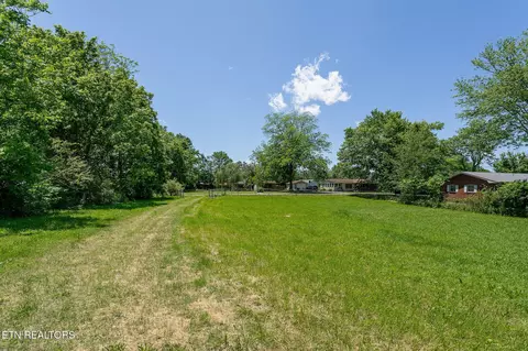 214 S 5th Ave, Baxter, TN 38544 photo 19