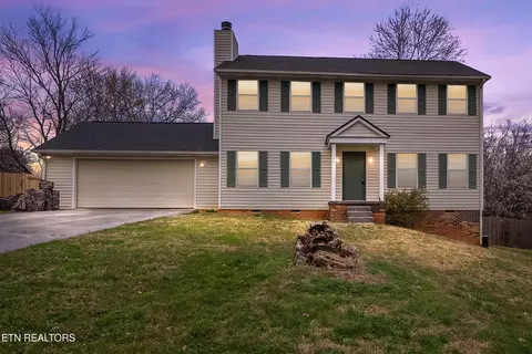 1732 Dunraven Dr, Knoxville, TN 37922