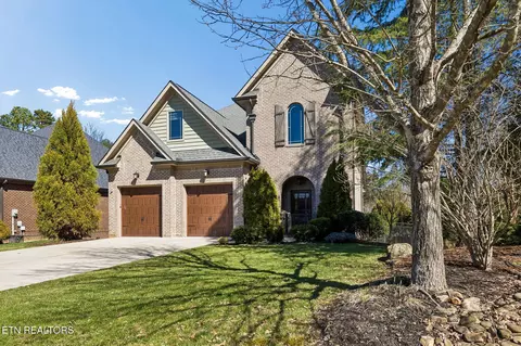 200 Cool Springs Blvd, Knoxville, TN 37934