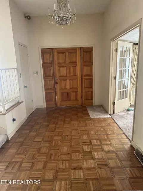 Entry Way - 2794 Us Hwy 25 E, Middlesboro, KY 40965 photo 1 of 3
