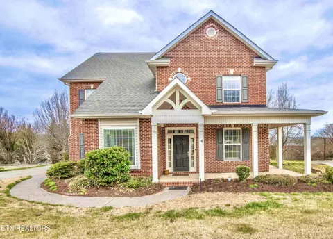 12927 Meadow Pointe Ln, Knoxville, TN 37934