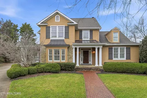 701 Prince George Parish Dr, Knoxville, TN 37934