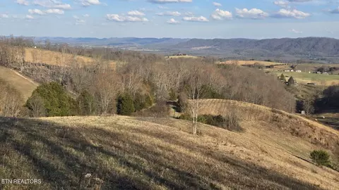 1874 Blue Hollow Rd, Rose Hill, VA 24281