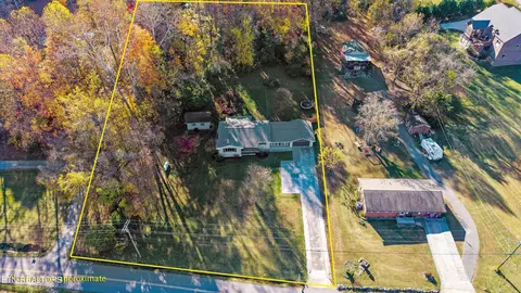 View/Area - 8237 Collier Rd, Powell, TN 37849 photo 1 of 2
