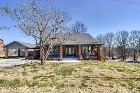 701 Gresham Rd, Knoxville, TN 37918