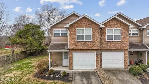 1003 Woullard Way #1, Sevierville, TN 37876