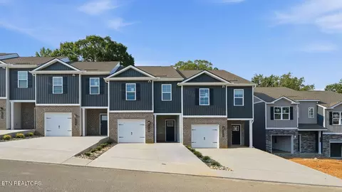 230 Business Park Ln, Seymour, TN 37865