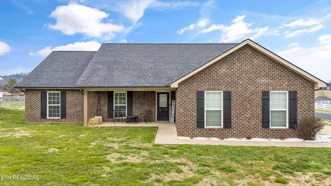 502 Teacher Way, Seymour, TN 37865