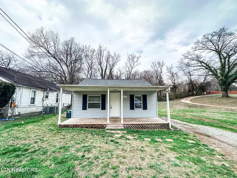 3619 Mcdonald Dr, Knoxville, TN 37914