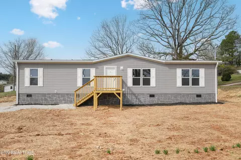 802 Arden St, Loudon, TN 37774