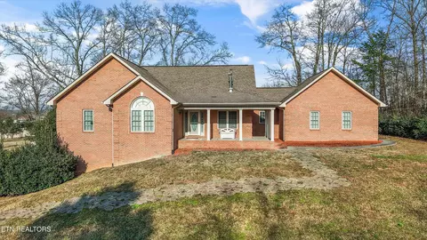 637 Baye Rd, Rutledge, TN 37861