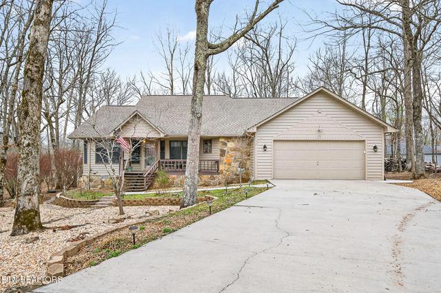 29 Overlook Ter, Crossville, TN 38558