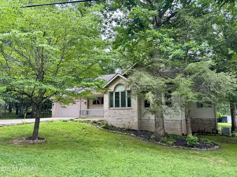 139 Fairhaven Dr, Crossville, TN 38558