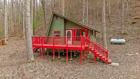 314 Caney Branch Rd, Tellico Plains, TN 37385