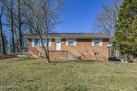 105 Port Madison Dr, Loudon, TN 37774