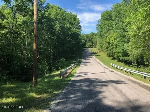 Street Place Loop, Monterey, TN 38574