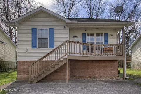 848 Plantation Dr, Pigeon Forge, TN 37863