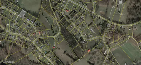 174 Tasha Ln, Tazewell, TN 37879
